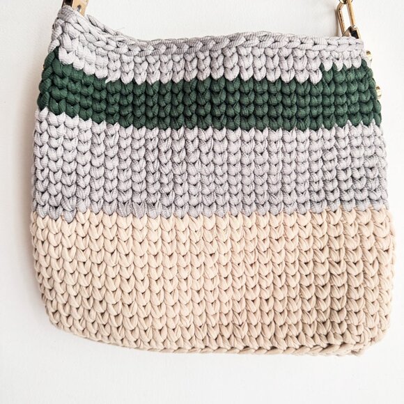 Handmade Woven Crochet Multi Color Crossbody Bag - Picture 6 of 8